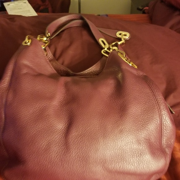 Handbag - Picture 2 of 3